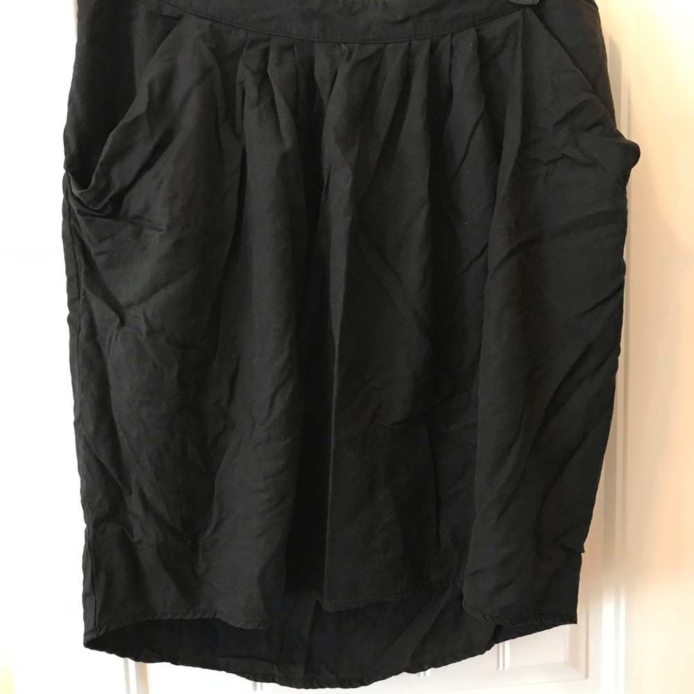 Black skirt